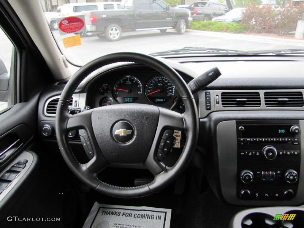 2008 Suburban 2500 LT 4x4 - Silver Birch Metallic / Ebony photo #9