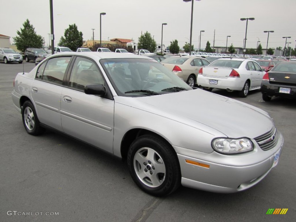 2004 Classic  - Galaxy Silver Metallic / Gray photo #1