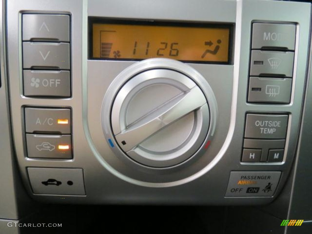 2007 Scion tC Standard tC Model Controls Photo #67711951