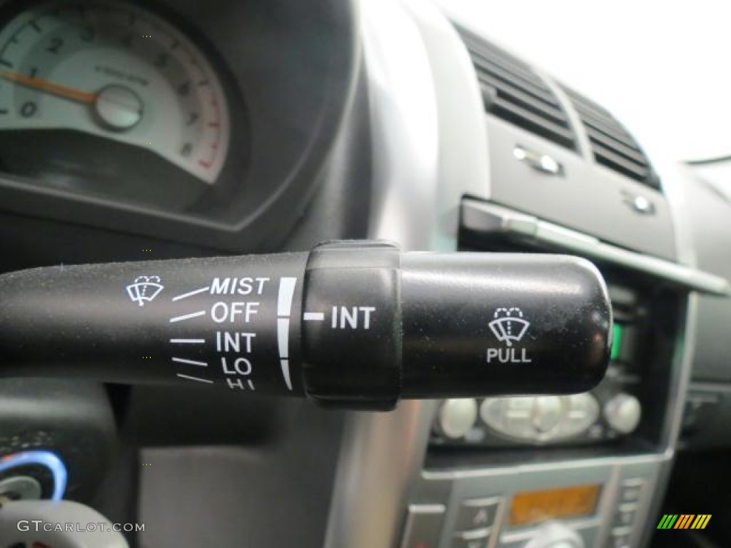 2007 Scion tC Standard tC Model Controls Photo #67711966