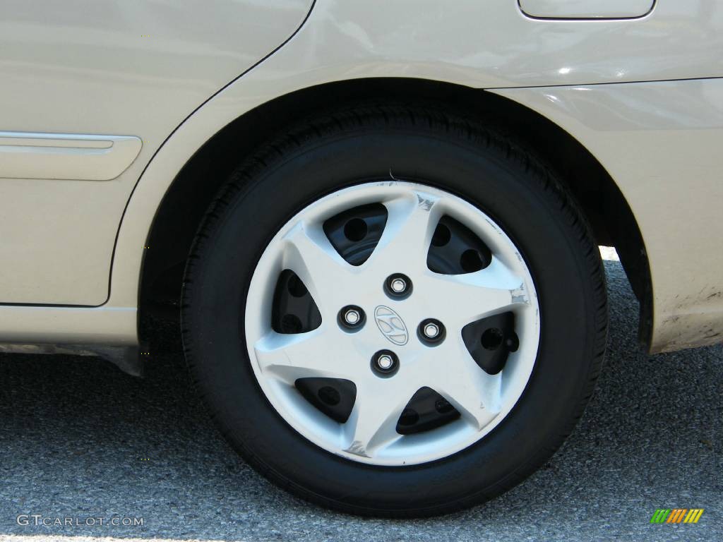 2006 Elantra GLS Sedan - Champagne Beige / Gray photo #18