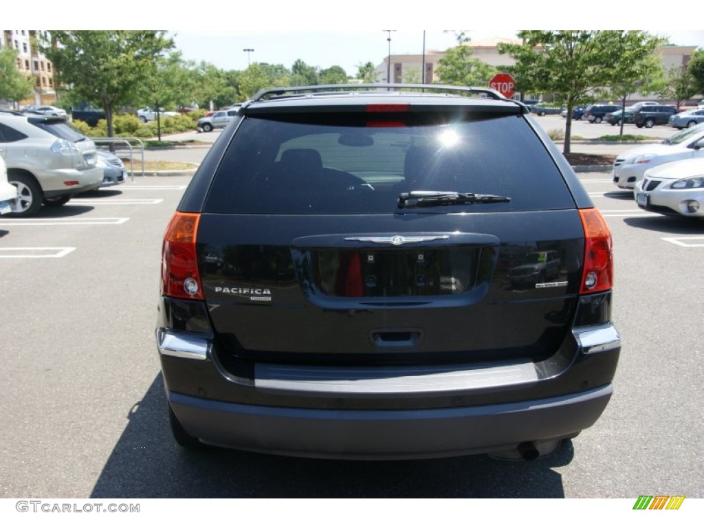 2005 Pacifica Touring AWD - Brilliant Black / Light Taupe photo #6