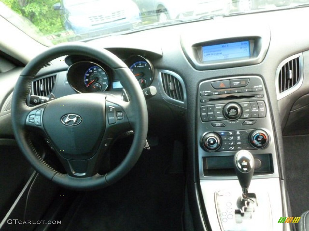2012 Hyundai Genesis Coupe 2.0T Black Cloth Dashboard Photo #67717136