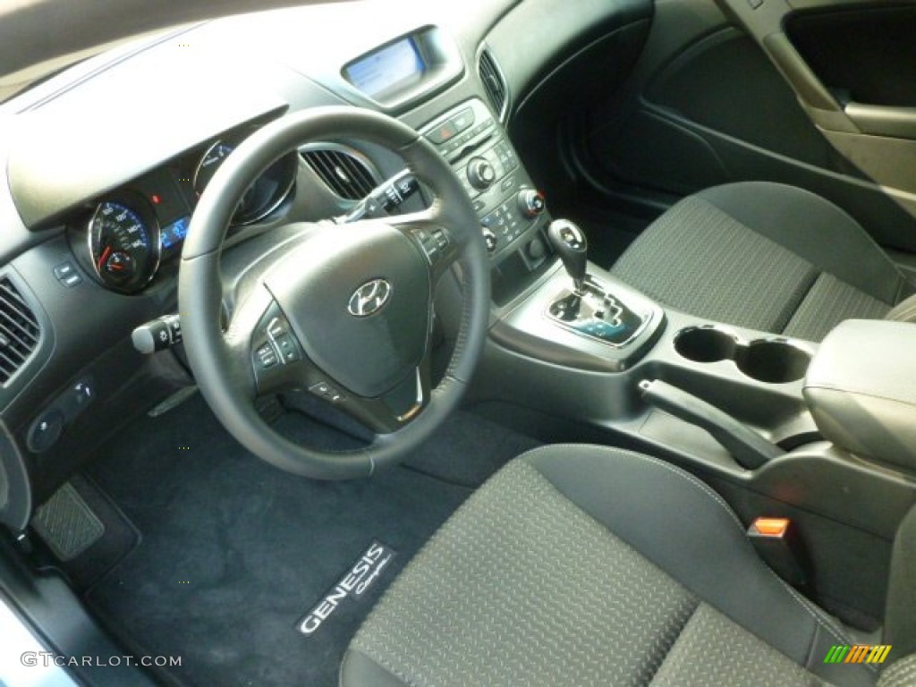 Black Cloth Interior 2012 Hyundai Genesis Coupe 2.0T Photo #67717163