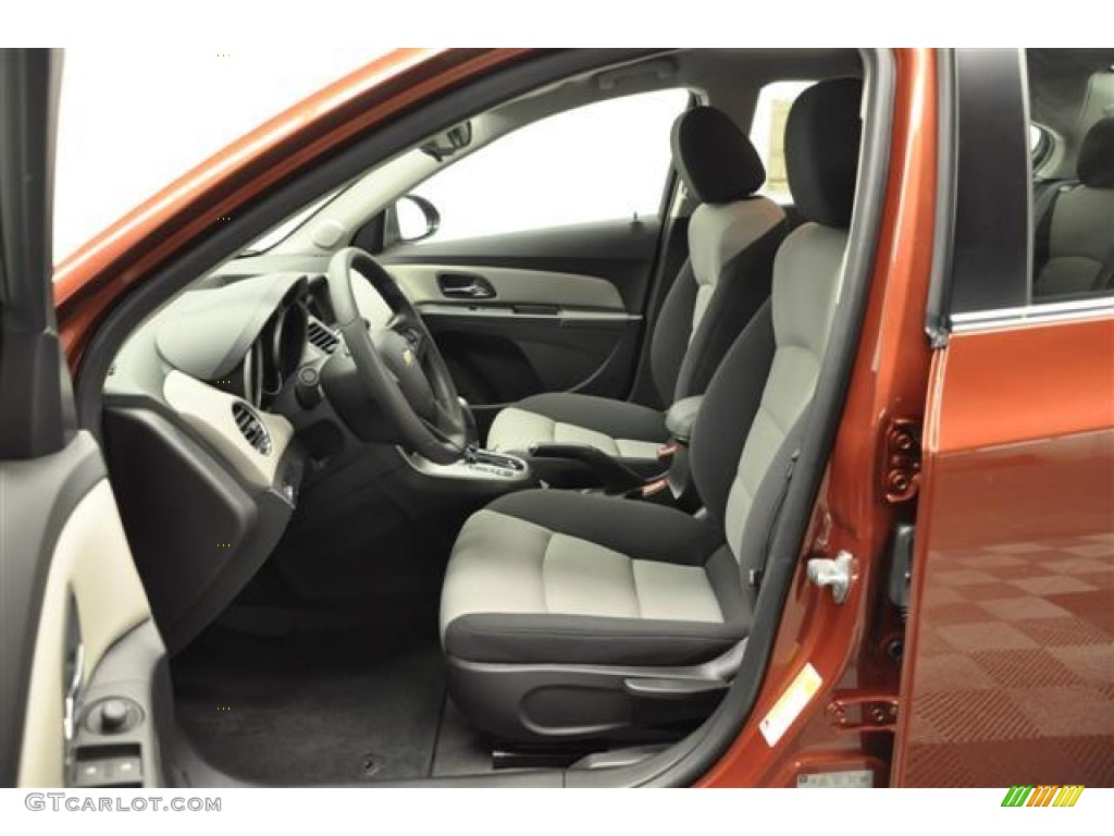 2012 Chevrolet Cruze LS Front Seat Photo #67718441