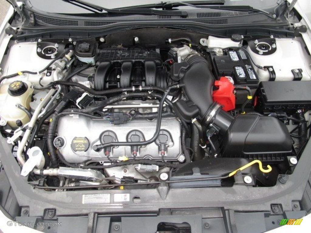 2010 Fusion Sport - Brilliant Silver Metallic / Charcoal Black/Sport Black photo #34