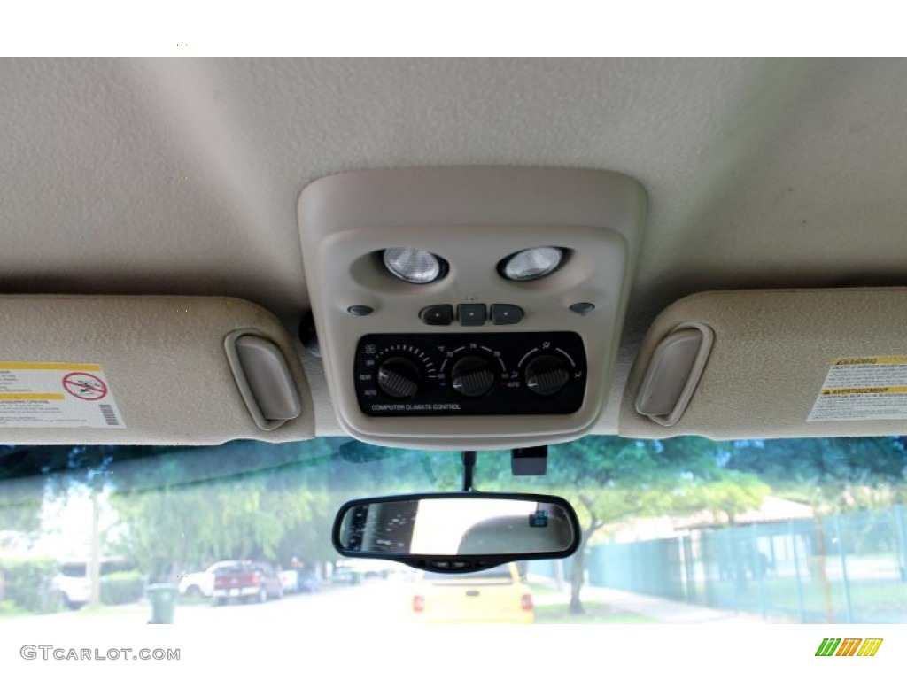 2001 Suburban 2500 LT - Light Pewter Metallic / Light Gray/Neutral photo #71