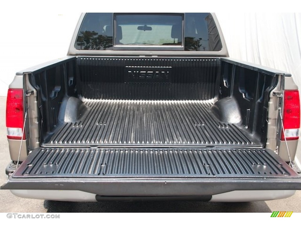 2007 Titan XE Crew Cab - Granite / Steel Gray photo #10