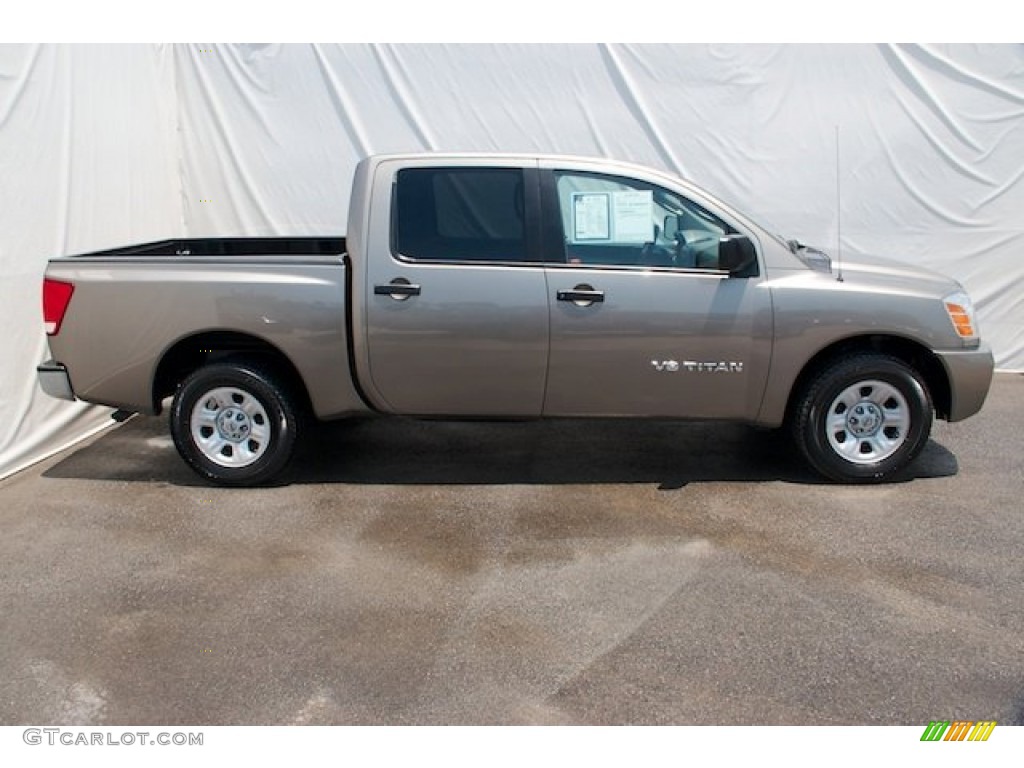 2007 Titan XE Crew Cab - Granite / Steel Gray photo #11