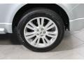 2010 Land Rover LR2 HSE Wheel and Tire Photo