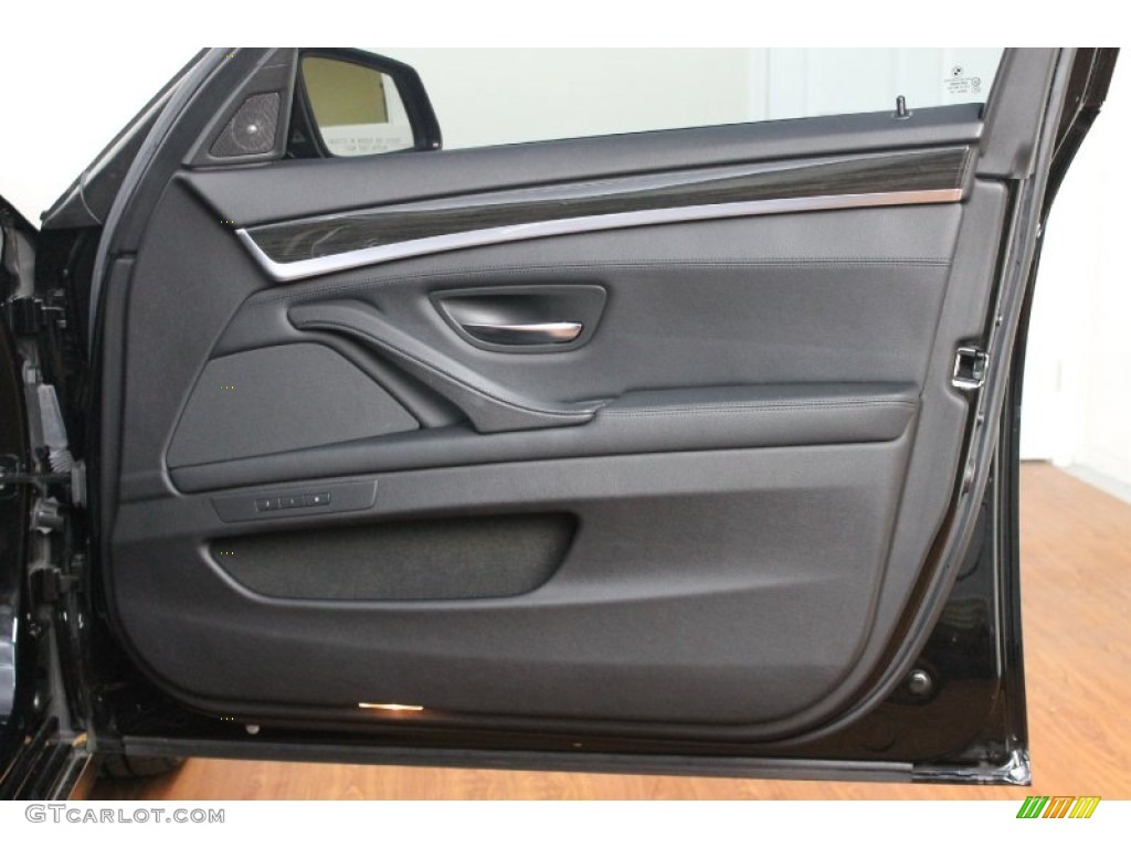 2011 BMW 5 Series 550i Sedan Black Door Panel Photo #67725011