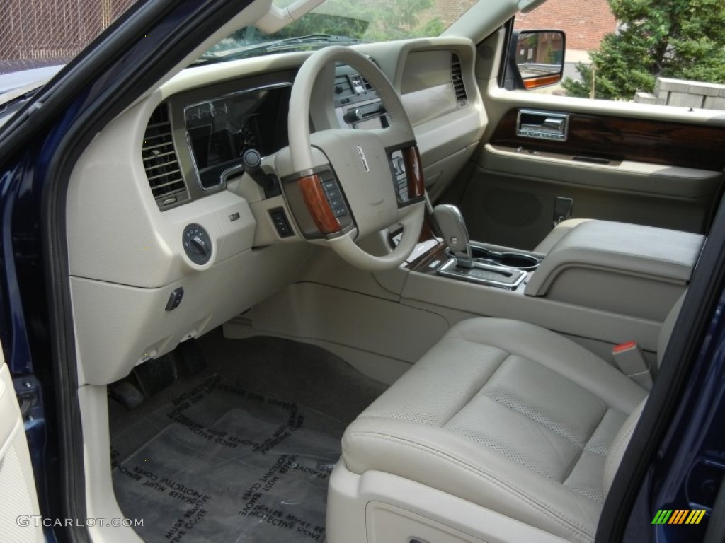 2011 Navigator 4x4 - Dark Blue Pearl Metallic / Stone photo #3