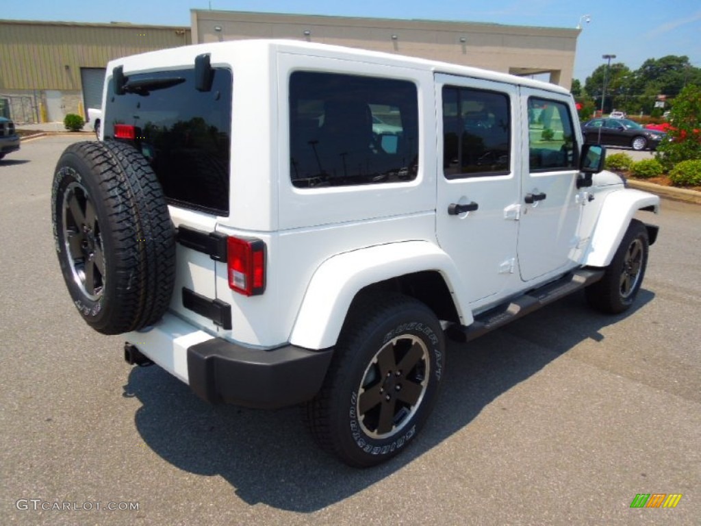 Bright White 2012 Jeep Wrangler Unlimited Freedom Edition 4x4 Exterior Photo #67727075
