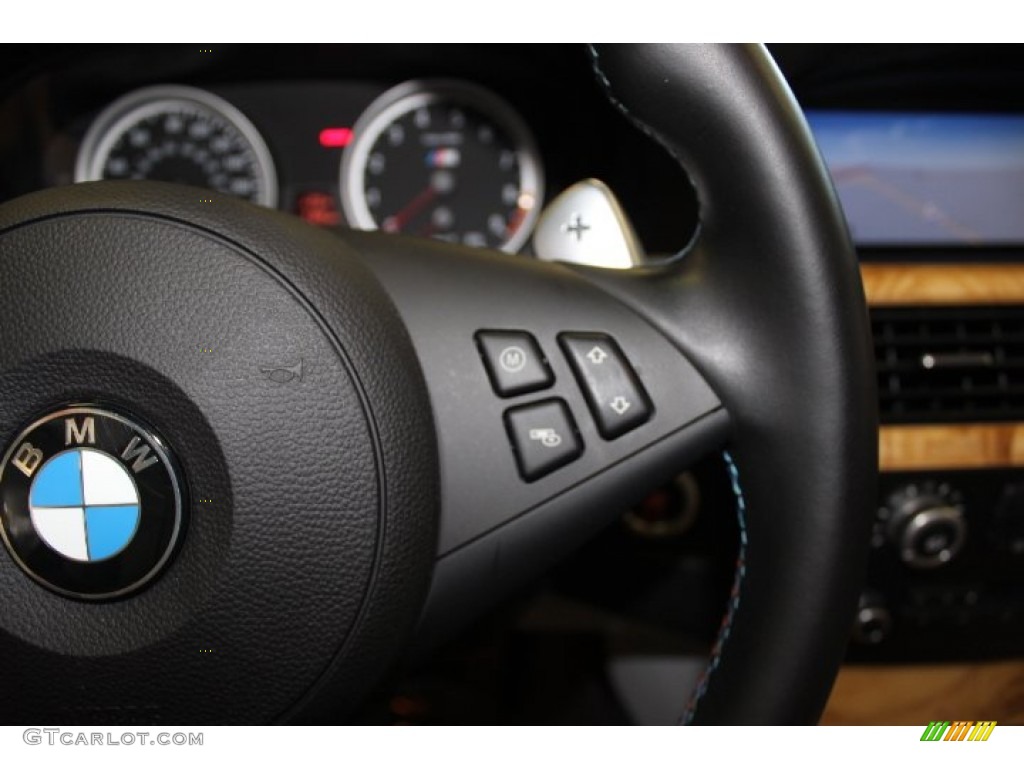 2010 M5  - Interlagos Blue Metallic / Silverstone II Merino Leather photo #16