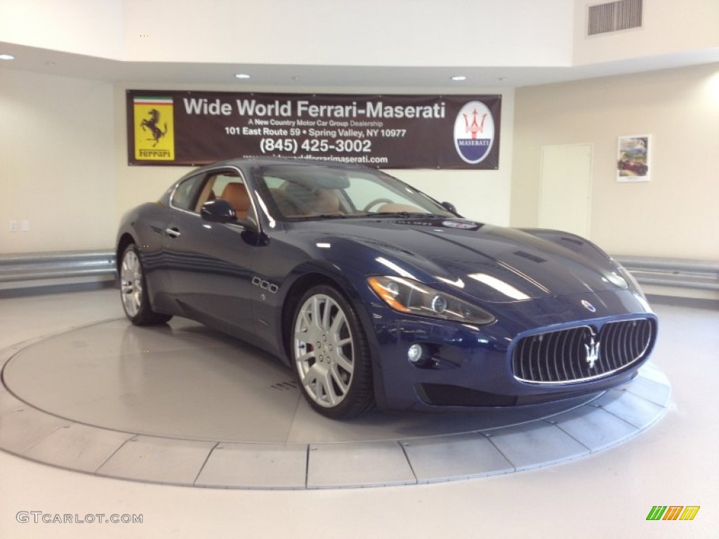 Blu Oceano (Blue) Maserati GranTurismo