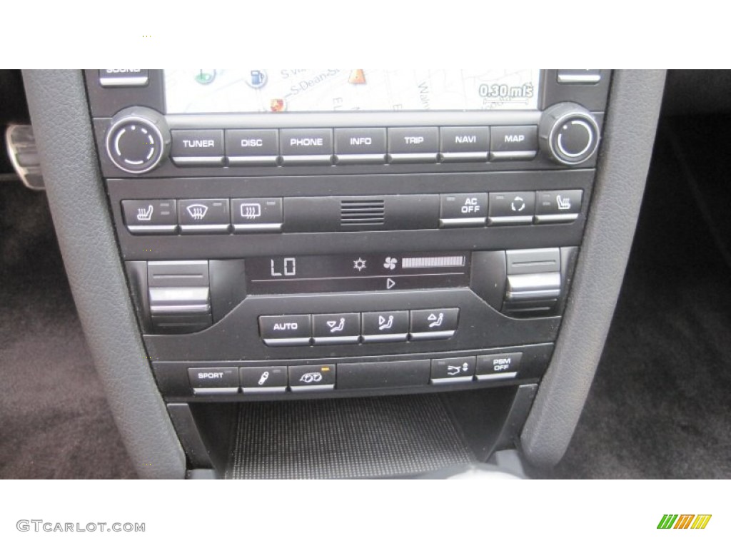 2010 Porsche 911 Carrera S Coupe Controls Photo #67731362