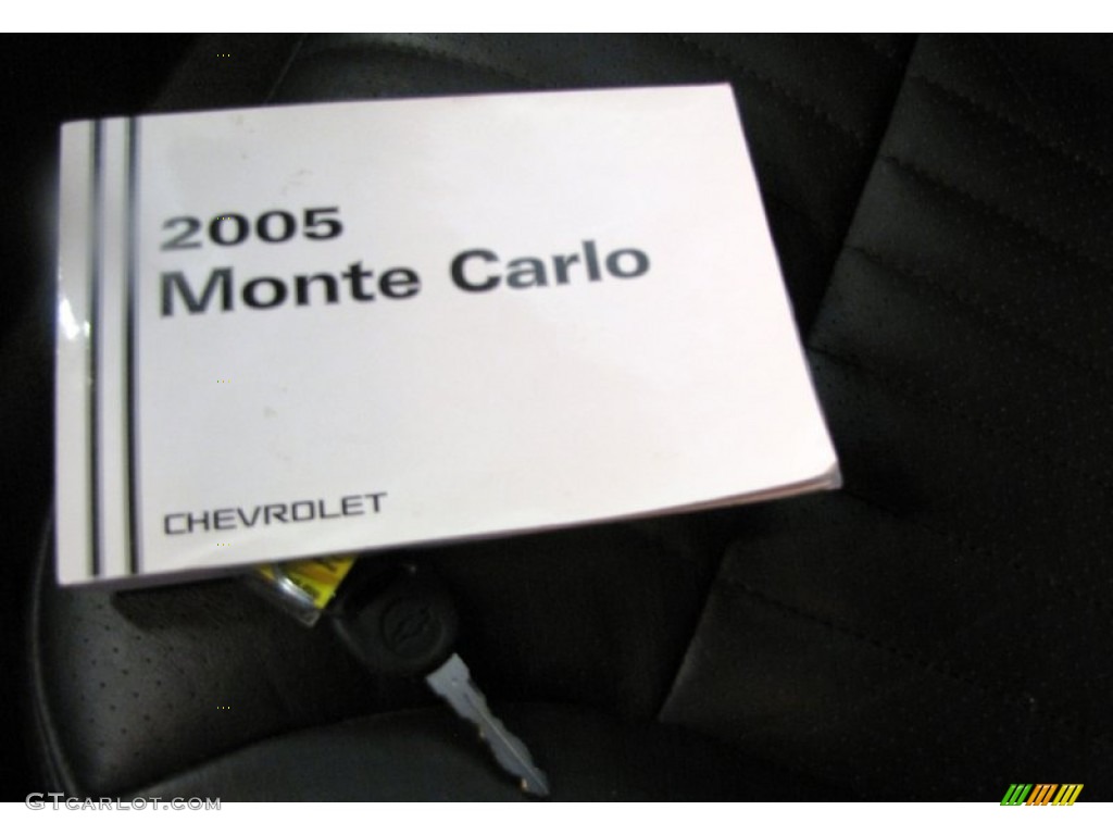 2005 Monte Carlo LT - Sport Red Metallic / Ebony photo #35