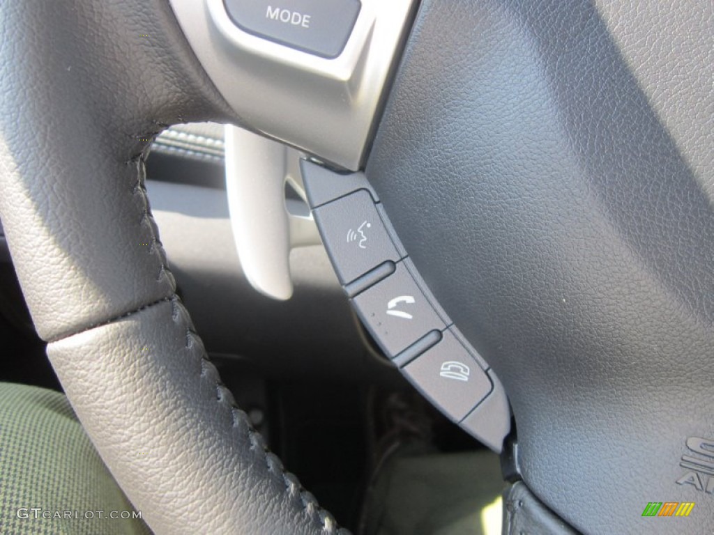 2012 Mitsubishi Outlander SE AWD Controls Photo #67734659