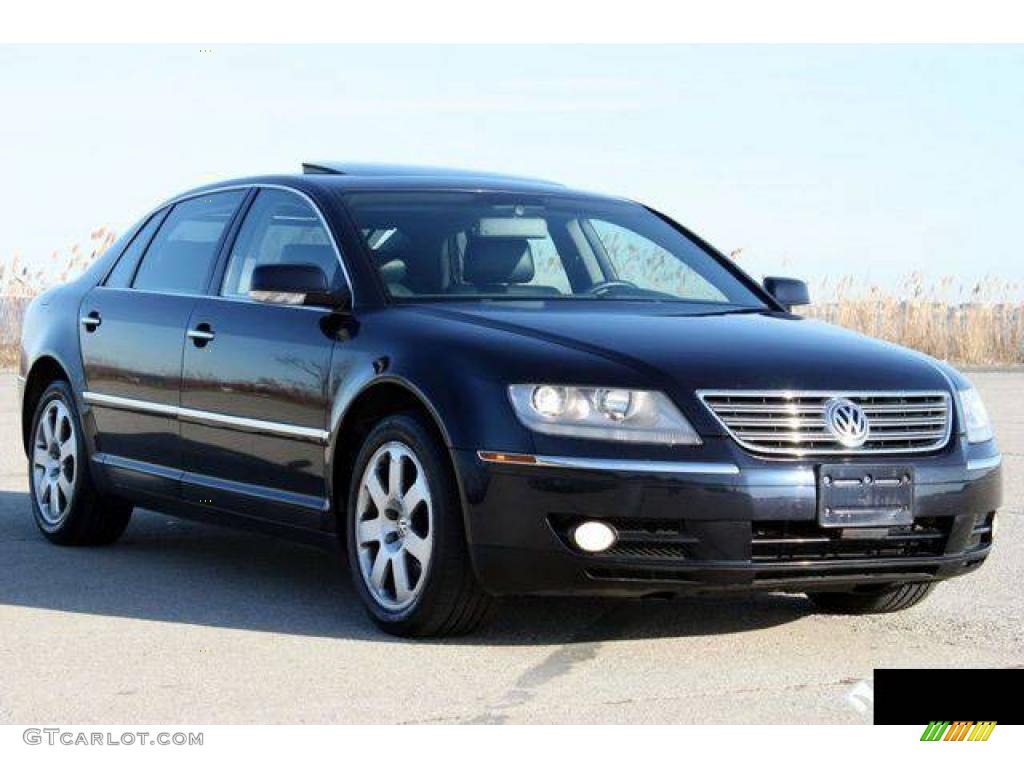 2004 Luna Blue Volkswagen Phaeton V8 4Motion Sedan 6735430 GTCarLot 
