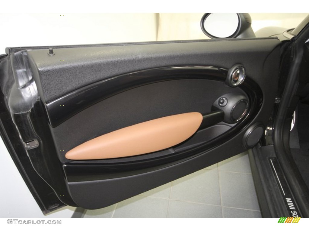 2010 Mini Cooper S Mayfair 50th Anniversary Hardtop Mayfair Lounge Toffee Leather Door Panel Photo #67738751