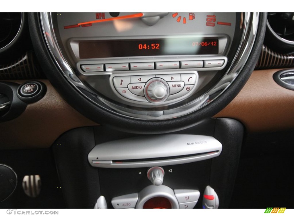 2010 Mini Cooper S Mayfair 50th Anniversary Hardtop Controls Photo #67738781