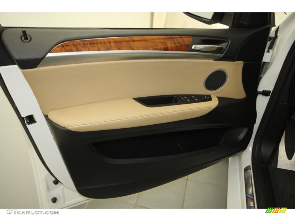 2011 BMW X6 M M xDrive Bamboo Beige Merino Leather Door Panel Photo #67739255