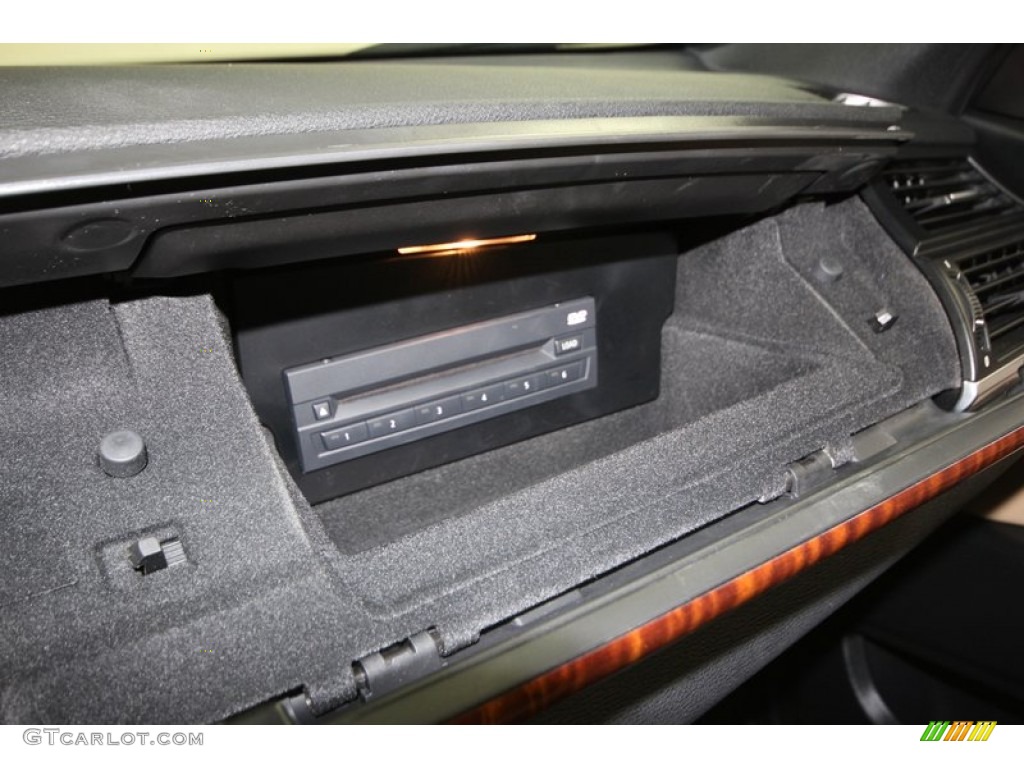 2011 BMW X6 M M xDrive Audio System Photo #67739267