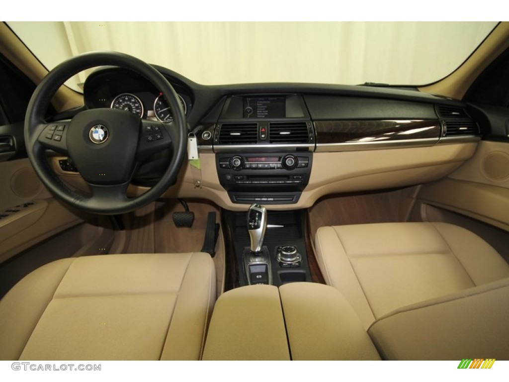 2011 BMW X5 xDrive 35i Beige Dashboard Photo #67740152