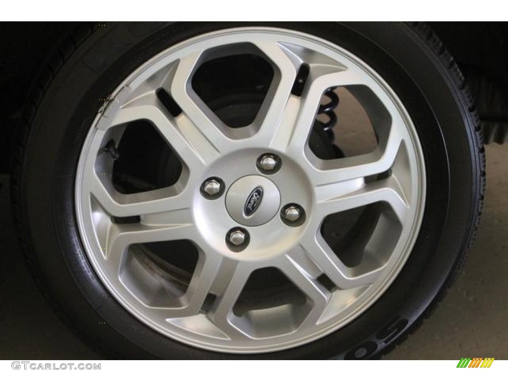 2009 Ford Focus SES Sedan Wheel Photo #67742194