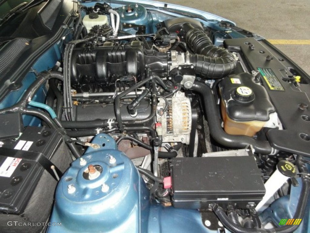 2005 Ford Mustang V6 Premium Coupe 4.0 Liter SOHC 12-Valve V6 Engine Photo #67747291