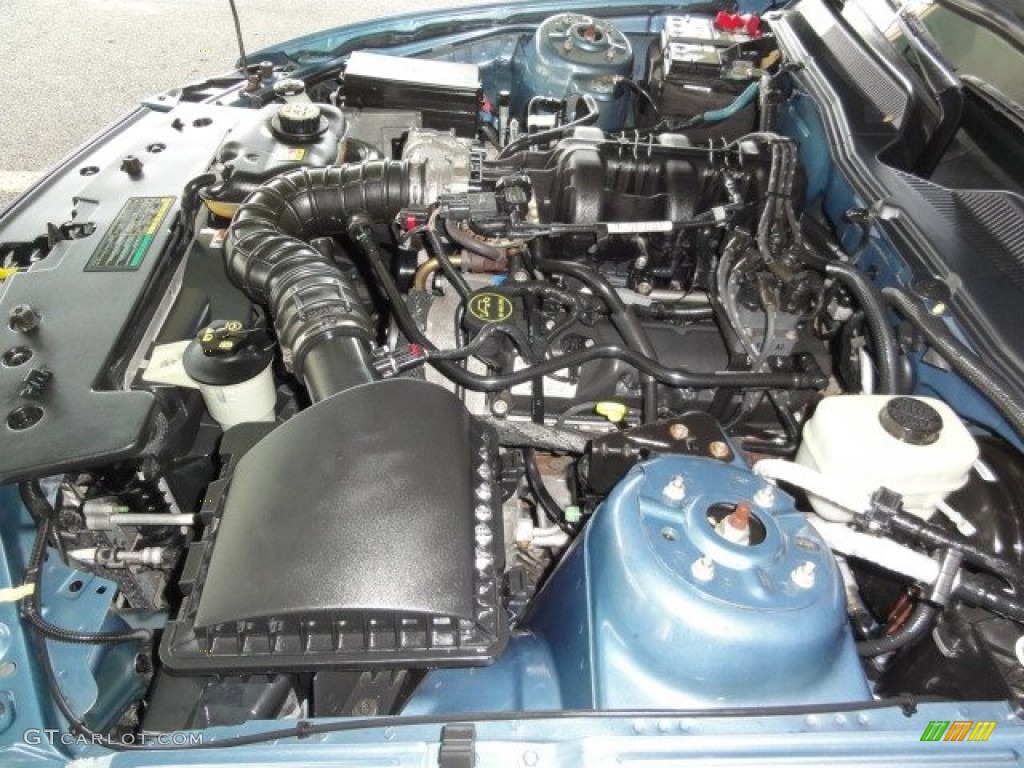 2005 Ford Mustang V6 Premium Coupe 4.0 Liter SOHC 12-Valve V6 Engine Photo #67747298