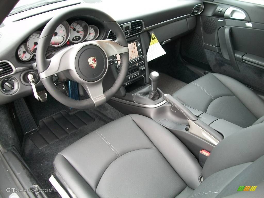 Black Interior 2010 Porsche 911 Carrera 4S Coupe Photo #67747415