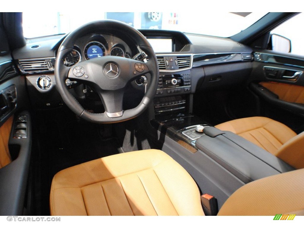 Natural Beige Interior 2010 Mercedes-Benz E 550 4Matic Sedan Photo #67748312