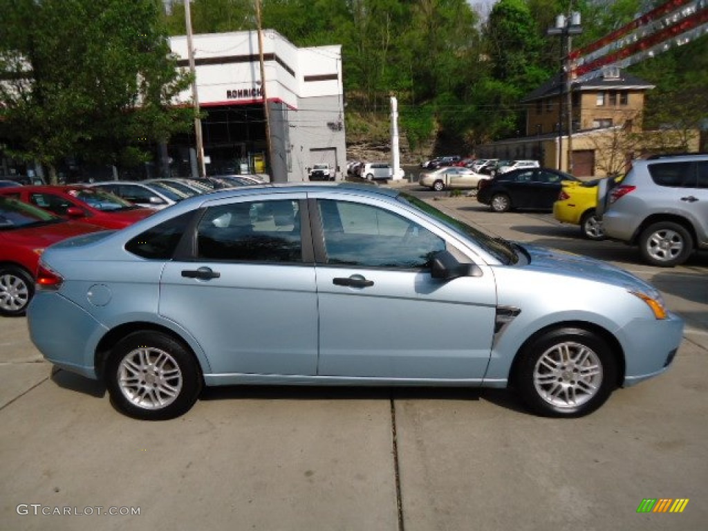 Light Ice Blue Metallic 2008 Ford Focus SE Sedan Exterior Photo #67750271