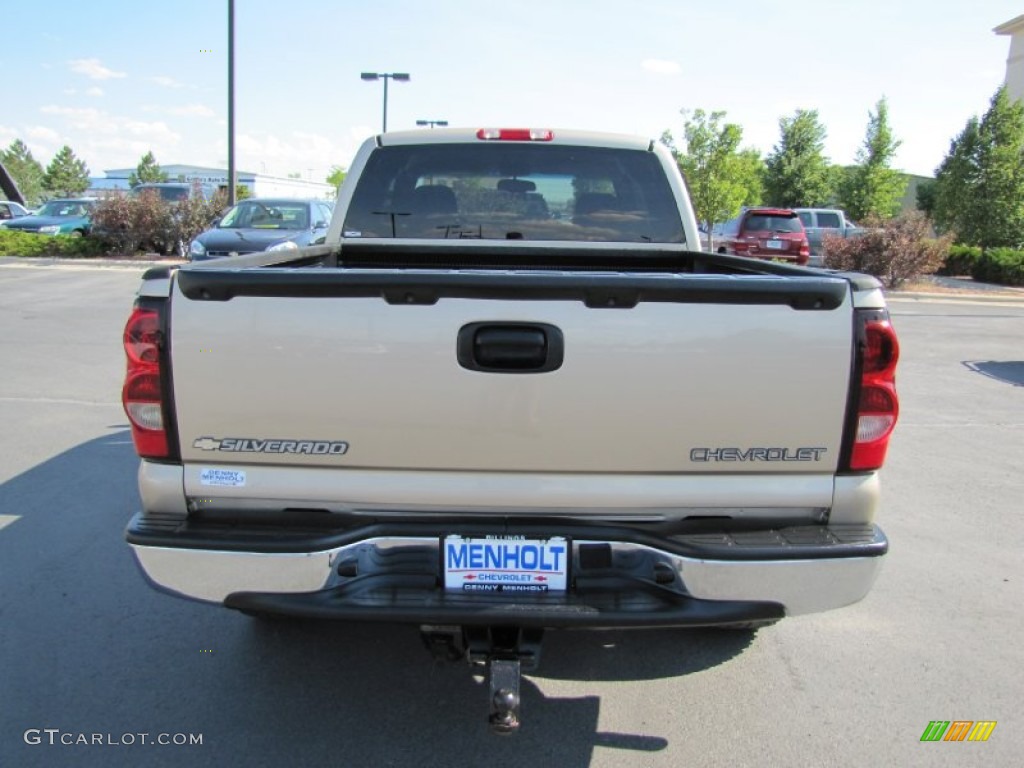 2004 Silverado 1500 LS Extended Cab 4x4 - Sandstone Metallic / Dark Charcoal photo #6