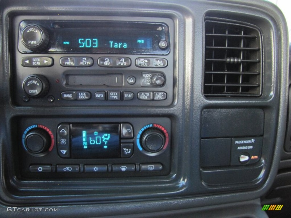 2004 Silverado 1500 LS Extended Cab 4x4 - Sandstone Metallic / Dark Charcoal photo #17