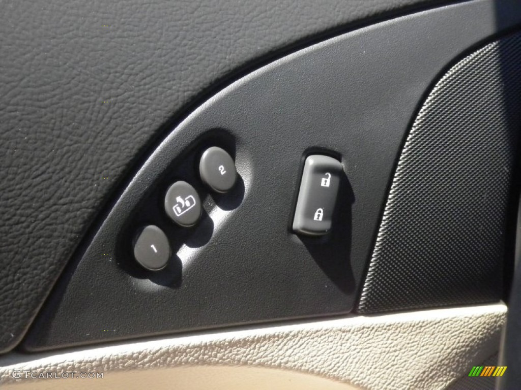 2007 Chevrolet Corvette Convertible Controls Photo #67751165