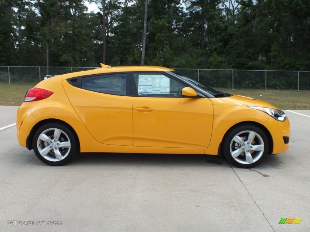 26.2 Yellow 2012 Hyundai Veloster Standard Veloster Model Exterior Photo #67751993