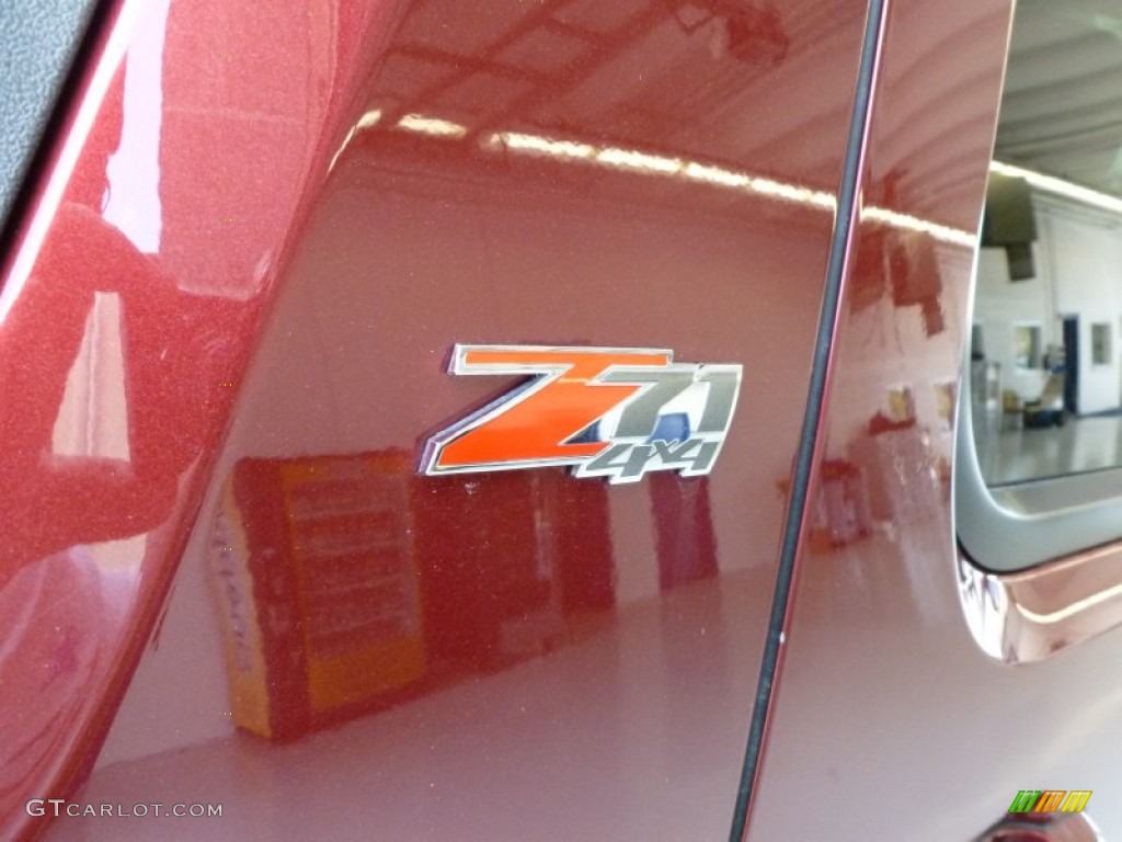 2008 Chevrolet Avalanche Z71 4x4 Marks and Logos Photo #67752104