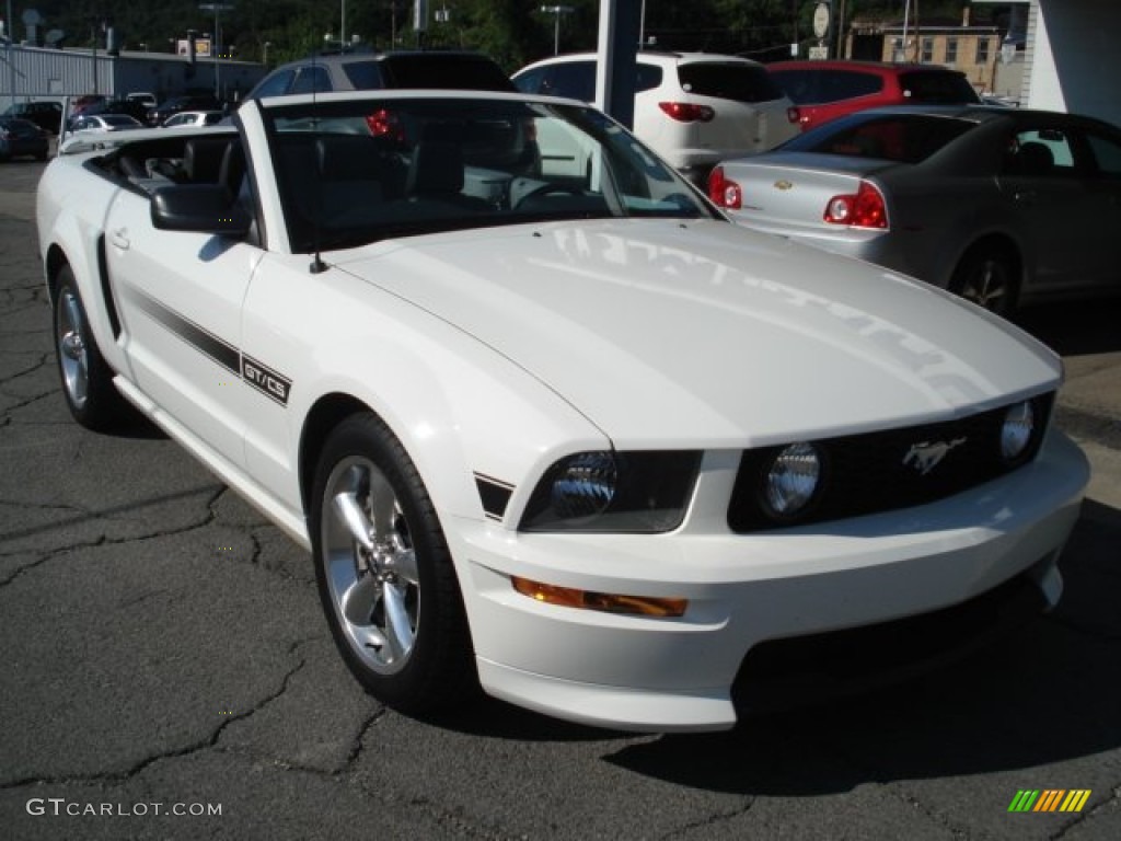 2008 Mustang GT/CS California Special Convertible - Performance White / Charcoal Black/Dove photo #2