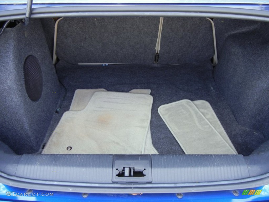 2009 Ford Focus SES Sedan Trunk Photo #67757606