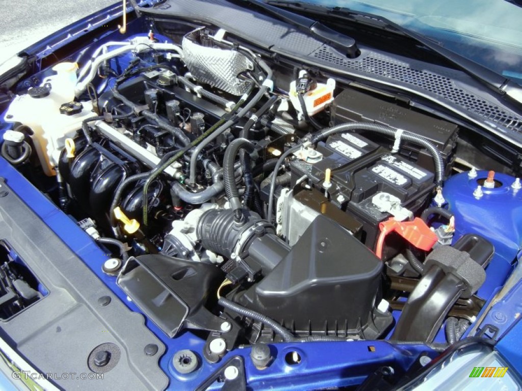 2009 Ford Focus SES Sedan 2.0 Liter DOHC 16-Valve Duratec 4 Cylinder Engine Photo #67757621
