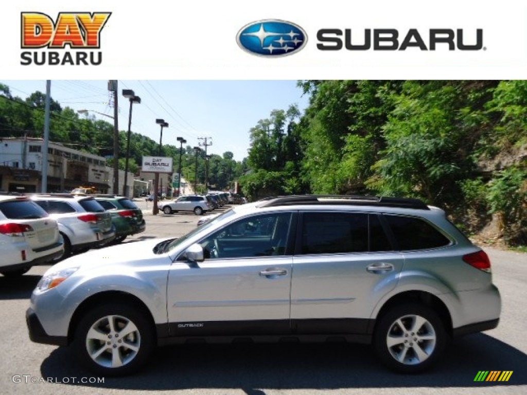 Ice Silver Metallic Subaru Outback