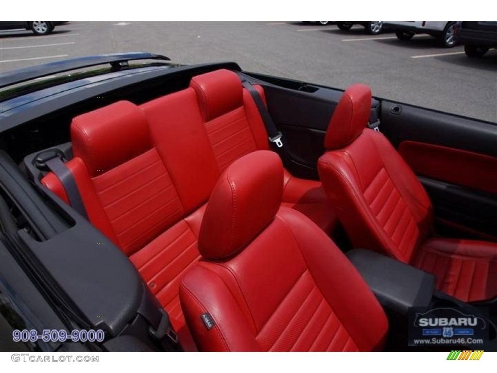 2006 Mustang GT Premium Convertible - Black / Red/Dark Charcoal photo #36