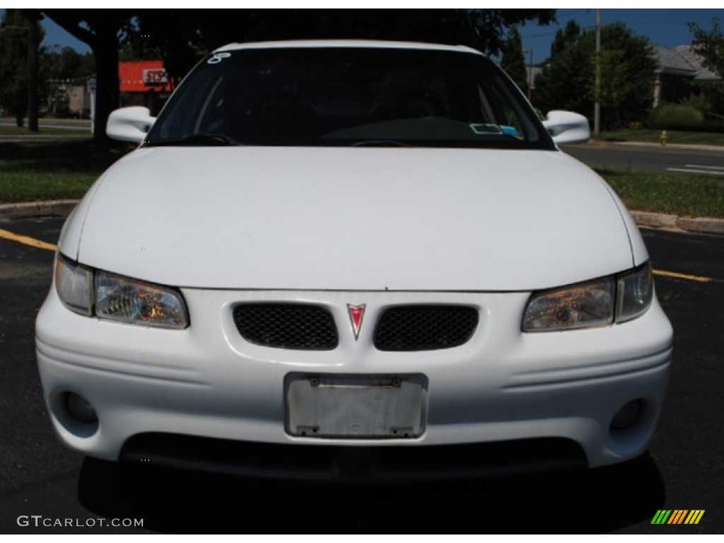 2000 Grand Prix GT Sedan - Arctic White / Graphite photo #2