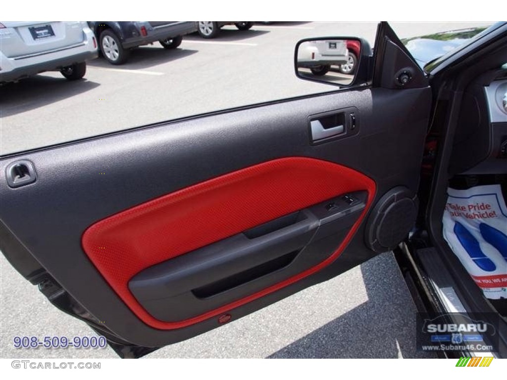 2006 Mustang GT Premium Convertible - Black / Red/Dark Charcoal photo #44