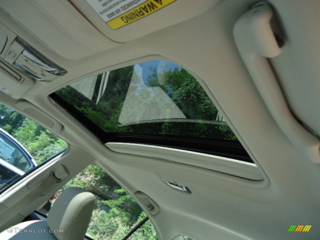 2013 Legacy 3.6R Limited - Satin White Pearl / Ivory photo #12