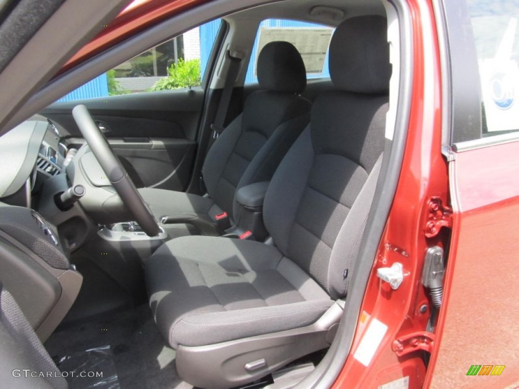2012 Cruze LT - Autumn Red Metallic / Jet Black photo #8
