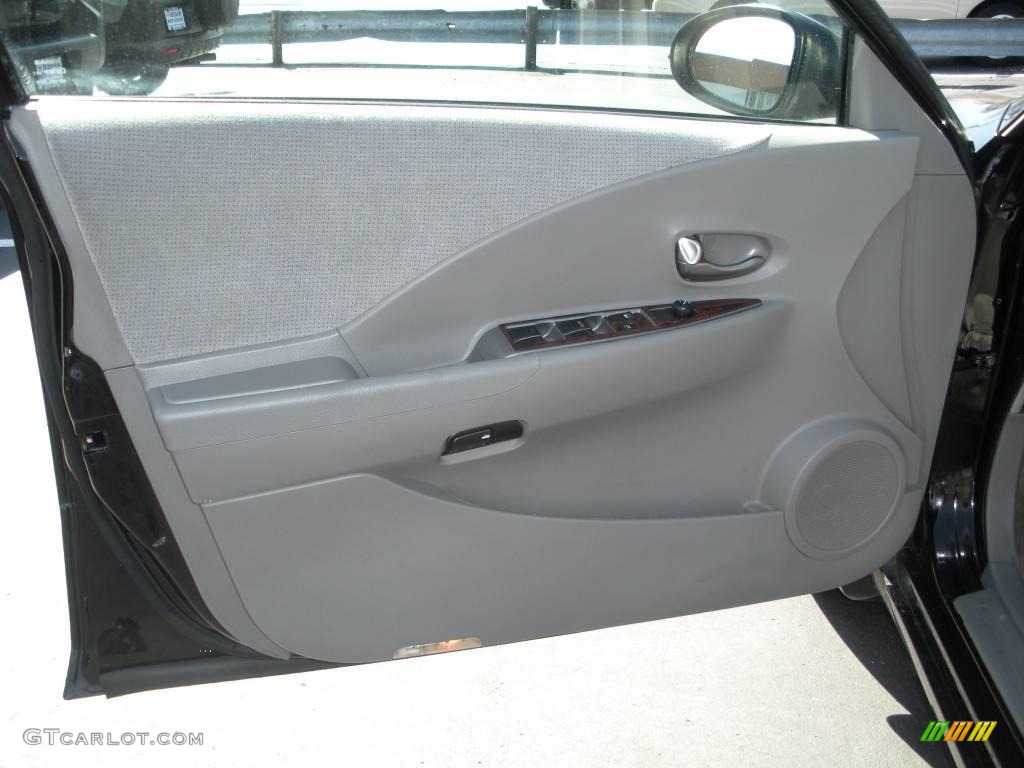 2002 Altima 2.5 S - Super Black / Frost Gray photo #12