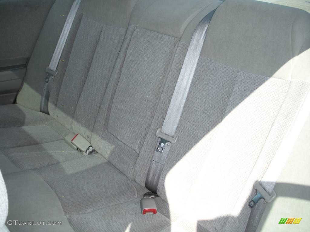 2002 Altima 2.5 S - Super Black / Frost Gray photo #20